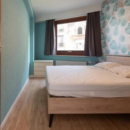 Appartement In With Sea Views Oostende